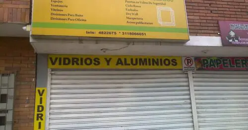 SOLUCIONES VIDRIOS Y ALUMINIOS SOLUCIONES VIDRIOS Y ALUMINIOS